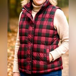 GAP Quilted Buffalo Plaid Vest